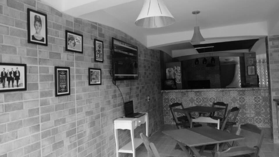 Guesthouse Kazapraia บัลเนอาริโอ ปรายา โด แลสชิ ภายนอก รูปภาพ